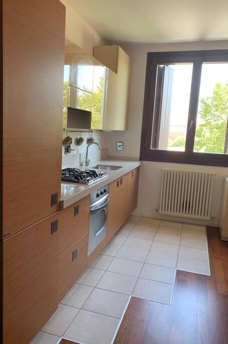 Appartamento Andrew'S House Con Parcheggio Privato Anzola dell'Emilia Kültér fotó